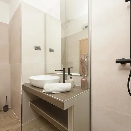 Apartman New!beautiful Modern Bedrooms And Old Town Zadar- Great Location *
