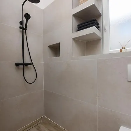 Old Town Zadar- Great Location