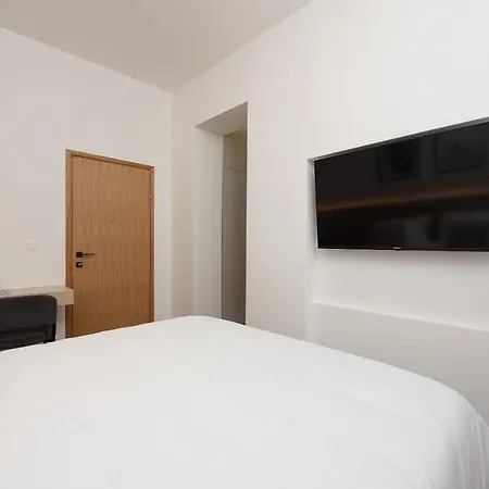 New!beautiful Modern Bedrooms And Old Town Zadar- Great Location Apartman